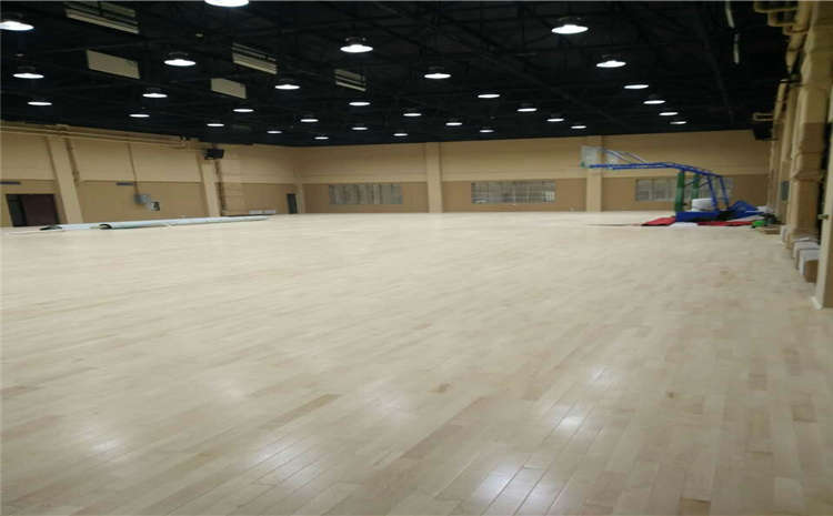 體育木地板如何保護？