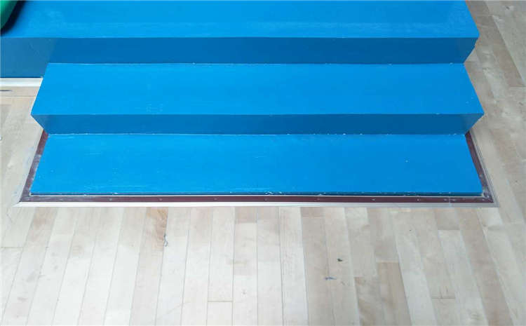 常見的實(shí)木運(yùn)動地板多少錢合適