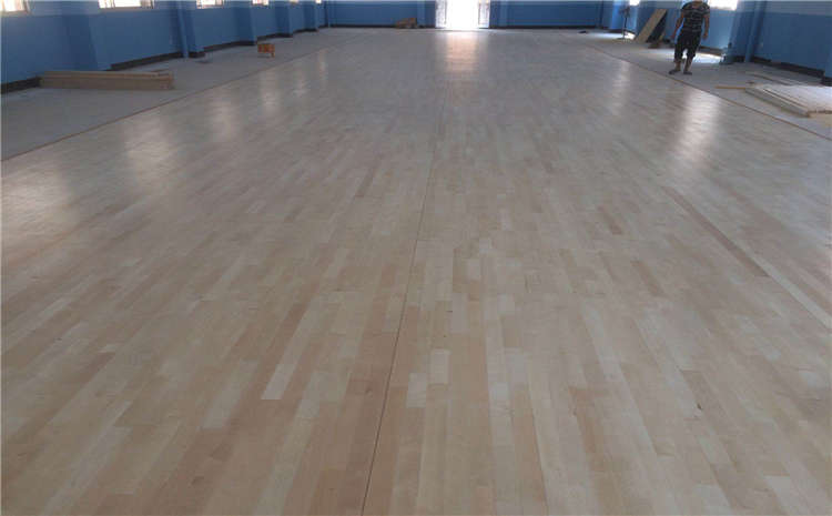 體育館木地板防腐劑如何實施？