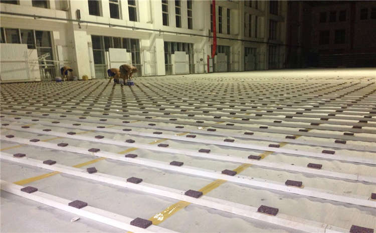 運(yùn)動(dòng)木地板色澤和質(zhì)量有什么關(guān)系？