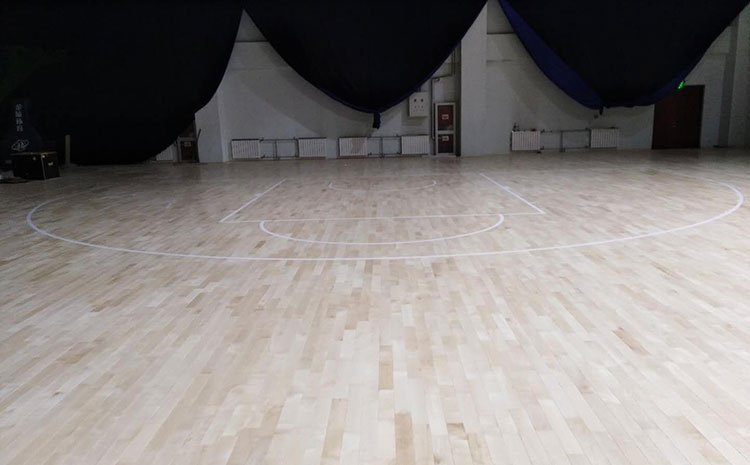 體育木地板老了怎么辦？