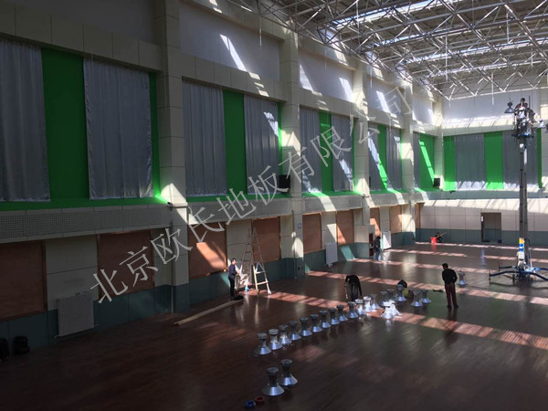 內蒙古運動木地板:錫林郭勒盟太仆寺旗寶昌鎮(zhèn)羽毛球館木地板案例