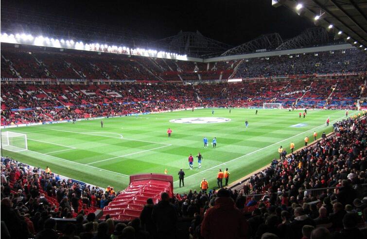 老特拉福德球場(chǎng)