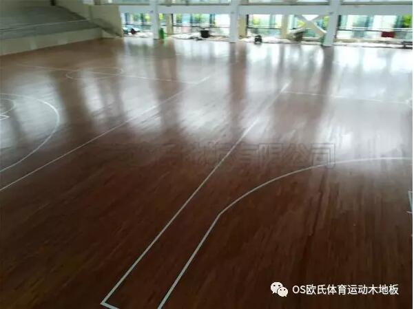 重慶忠縣中學(xué)運(yùn)動(dòng)木地板案例