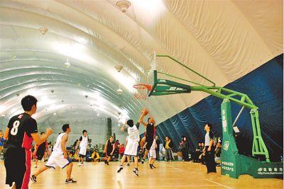 一館多用，四季適宜：氣膜體育館的優(yōu)勢(shì)和特點(diǎn)！