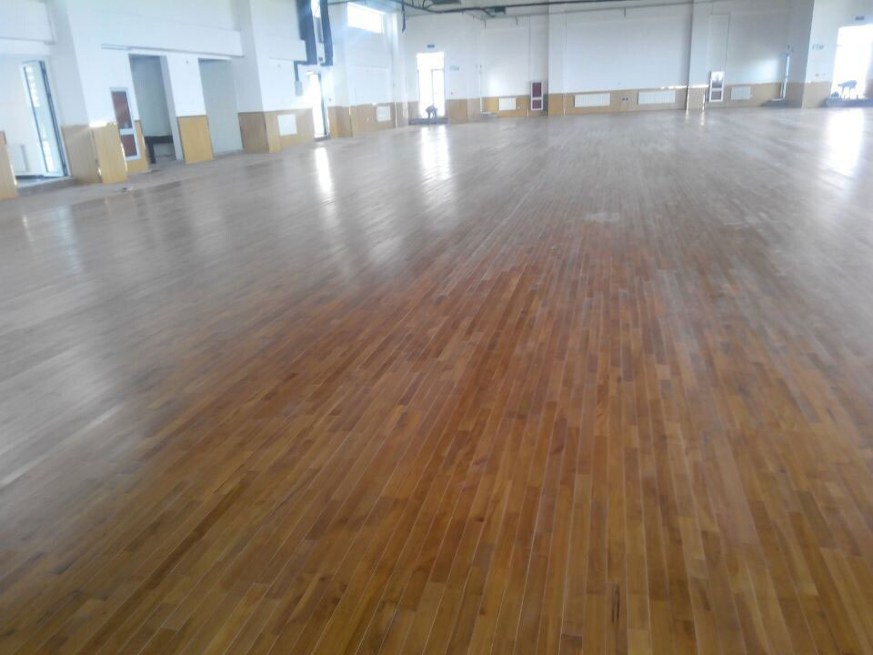 運(yùn)動木地板